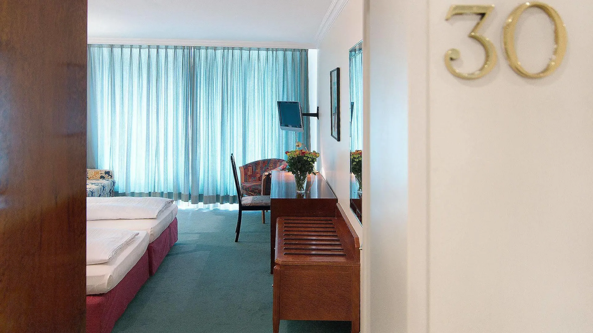 Hotel Deutsches Theater Munich 3*,  Germany