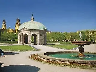 Hotel Deutsches Theater München