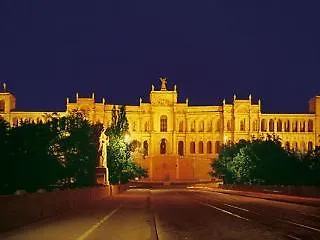 Hotel Deutsches Theater Munich